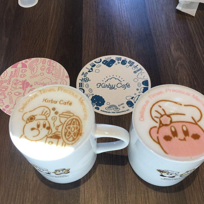 2018年にカービィカフェを訪れた際のドリンクとノベルティ