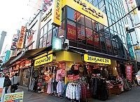 出口なきジーンズ苦境､狙われる会社はどこだ レギンスブームも痛打､縮み上がる市場