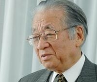 「不況増殖運動」を止めるため政治の力で公務員改革を！--堺屋太一・作家