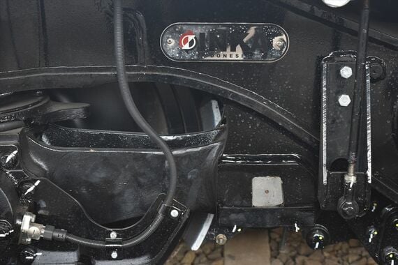 CLI-225型 台車 軸箱支持ゴム 取り付け部分