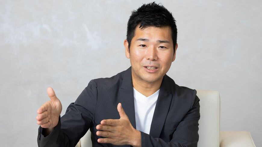 ライザップの瀬戸社長。チョコザップ「1万店舗以上」を目標に掲げ、身銭を切って出店を加速させる（撮影：今井康一）