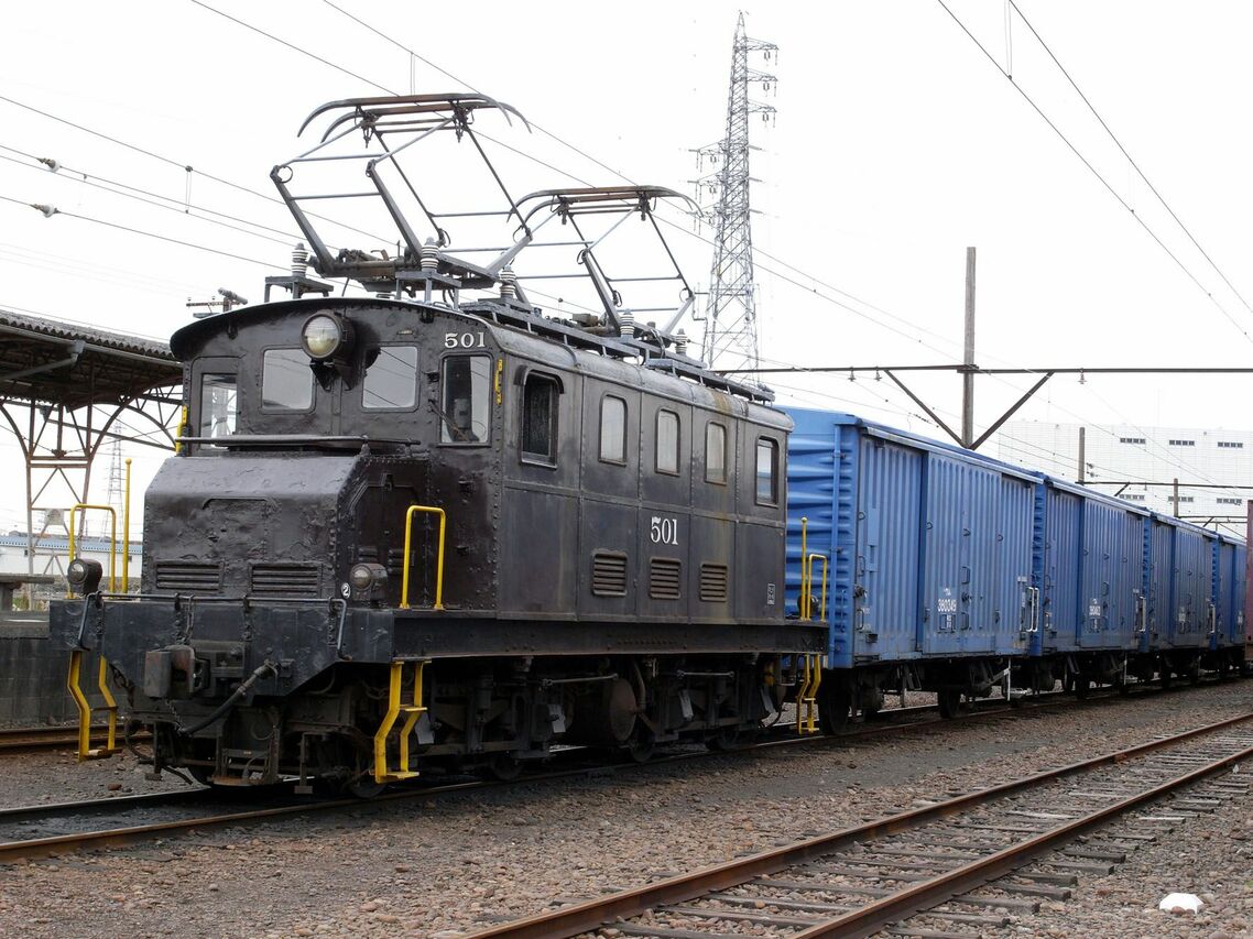 岳南鉄道の凸形機関車ED501