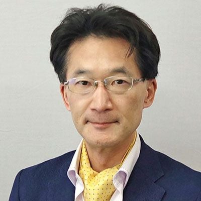 松浦 直己（まつうら・なおみ）三重大学教育学部 附属学校企画経営室室長・副学部長（附属学校園担当）・特別支援教育講座特別支援（医学）分野 教授/三重大学・津市子ども教育センターセンター長神戸大学教育学部卒。公立小学校教諭を15年間務め、奈良教育大学特別支援教育センター特任准教授、東京福祉大学教授を経て現職。博士（学校教育学）、博士（医学）。特別支援教育、発達障害、教室での認知行動療法、少年非行、犯罪心理学等の研究を行っている。著書に『保護者をモンスター化させない10の対処法 法律と根拠に基づく学校トラブル解決』(中央法規出版)（写真：本人提供）