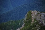 剱岳を進む選手①