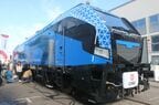 イノトランス会場に展示された新型電気機関車バイソン