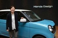大人気ホンダの軽、"2色塗り"の仕掛け人