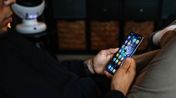 iPhone Air