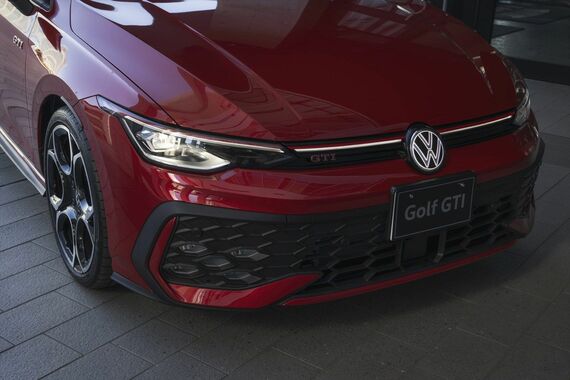 19インチホイールと専用デザインのエクステリアを持つGTI（写真：フォルクスワーゲングループジャパン）