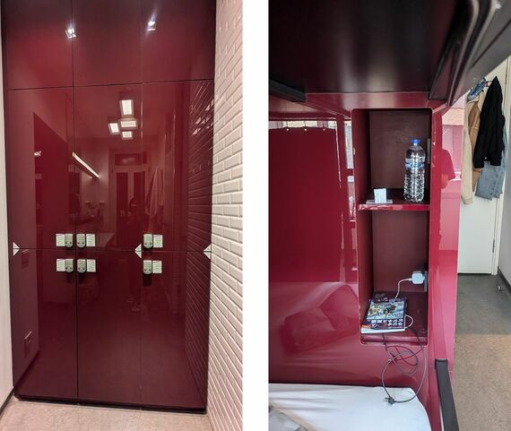 鍵付きのロッカー