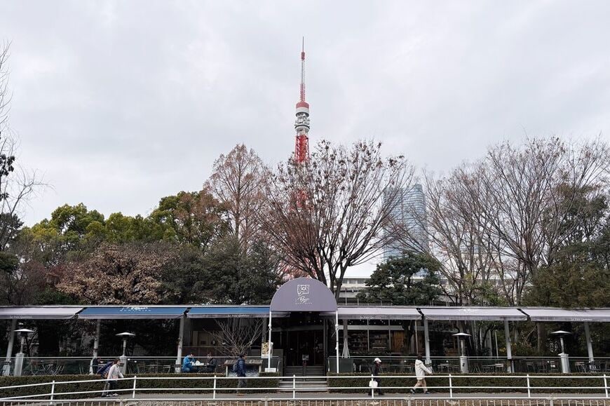 ル・パン・コティディアン芝公園店があるのは、東京タワーのほど近く、増上寺と芝公園に隣接する都会のオアシス的なエリア（筆者撮影）