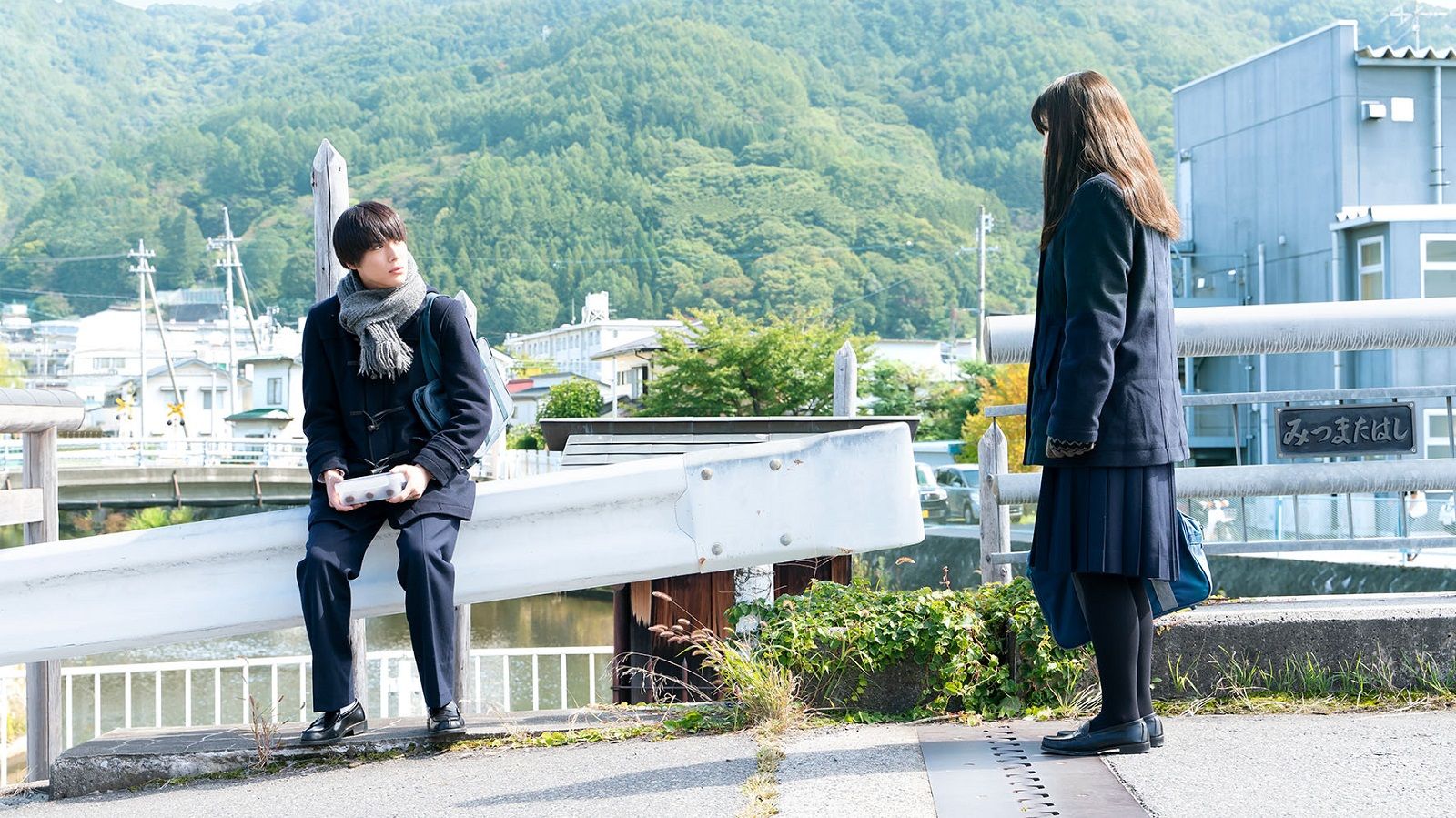 砕け散るところを見せてあげる 映画化の背景 映画 音楽 東洋経済オンライン 社会をよくする経済ニュース