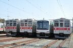 5000系（右から2番目）と顔を並べる8500系