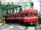 旧1000形は長年にわたって大量導入されたため細部にさまざまなバリエーションがあった（撮影：南正時）