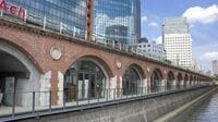 万世橋･汐留､大変貌でも残った｢鉄道の足跡｣ 再開発によって廃止駅の街に再び脚光