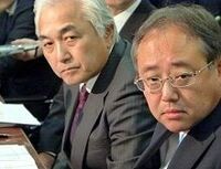 三菱ＵＦＪＦＧの三菱ＵＦＪニコスが１０００億円増資を発表。過払い費用一括引当で、Ｖ字回復シナリオ描く