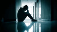 コロナ禍で加速する｢10代の孤立｣､防ぐには?