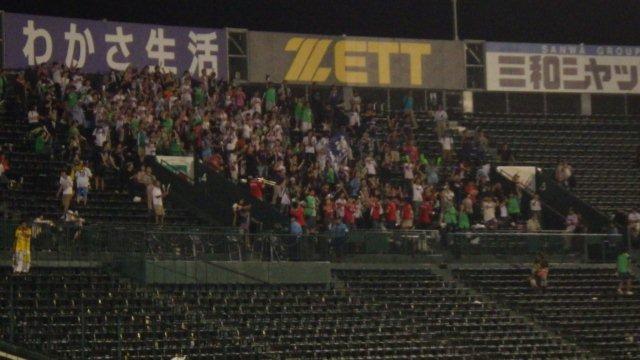 レフトビジター応援席のヤクルトファン