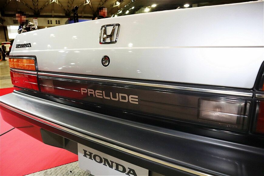 ホンダの2代目「プレリュード」（筆者撮影）