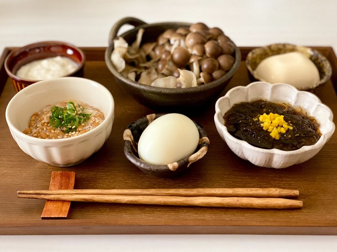 毎朝の“6点セット”。「リカバリー用の朝食」と自分の中では定義している（写真：筆者提供）