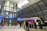 ヘルシンキ近郊電車は空港直下の駅へも乗り入れ（筆者撮影）