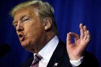 トランプ候補｢勝利ならば結果を受け入れる｣ クリントン候補は｢恐ろしいことだ｣と批判