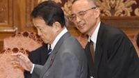 安倍首相vs朝日､｢書き換え疑惑｣で最終決戦
