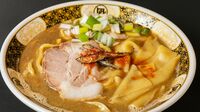 人気ラーメン店が外国人社員を年収800万で雇う訳