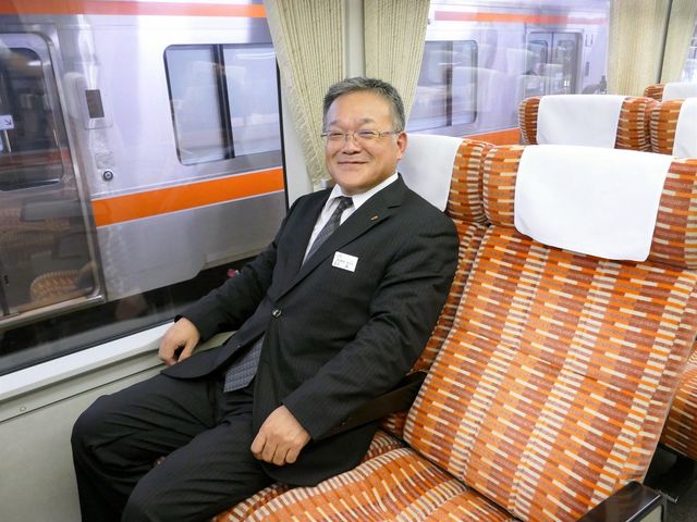 重低音で快走 Jr東海 キハ85 が開いた新時代 特急 観光列車 東洋