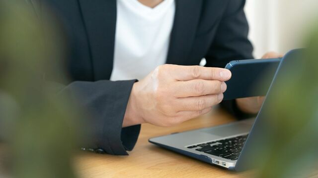 転職時に｢情報持ち出し｣横行､モラル頼りに限界