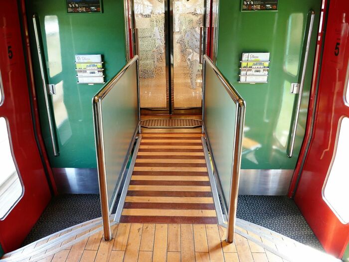 Ⅲ世の連結部分には「渡り廊下」が設けられている