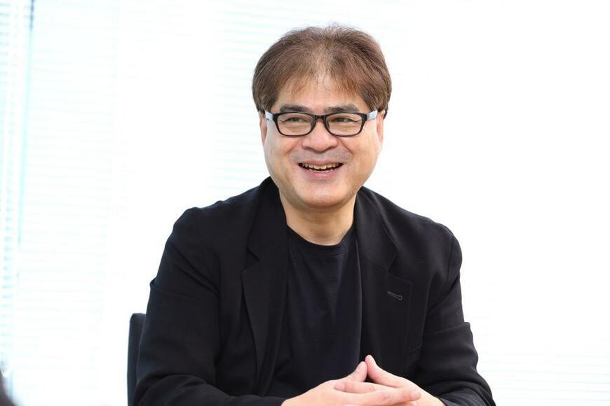 嶋田 毅（しまだ つよし）／グロービス経営大学院教授、グロービス出版局長。東京大学理学部卒業、同大学院理学系大学院修士課程修了。戦略系コンサルティングファーム、外資系メーカーを経てグロービスに入社。ベストセラーである「グロービスMBAシリーズ」のプロデューサーも務める。著書に『MBA100の基本』『KPI大全』（いずれも東洋経済新報社）など多数。グロービス経営大学院や企業研修において経営戦略、マーケティング、ビジネスプラン、管理会計、自社課題などの講師を務めるほか、各所で講演、新聞などへの寄稿も行っている（撮影：尾形文繁）