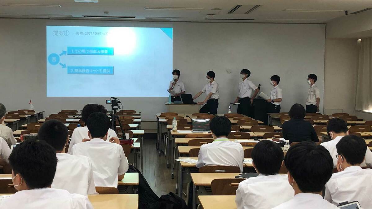 (476)　赤本　大阪星光学院中学校　2018　英俊社 関西屈指の進学校・大阪星光学院､企業の経営課題に挑む｢探究学習