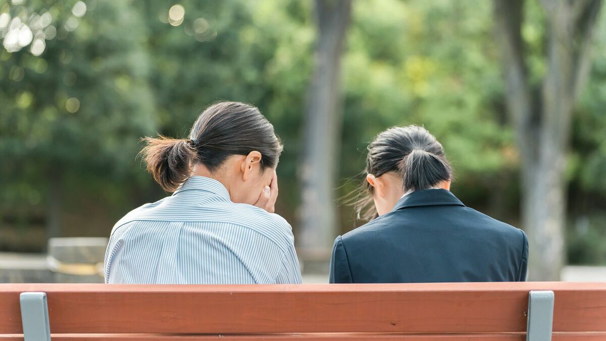 親の感情を子どもが背負い､子どもの失敗を親が背負う—｢ニコイチ親子｣を生む"過剰同調"､健全な共感との違いとは？ | ライフ | 東洋経済オンライン