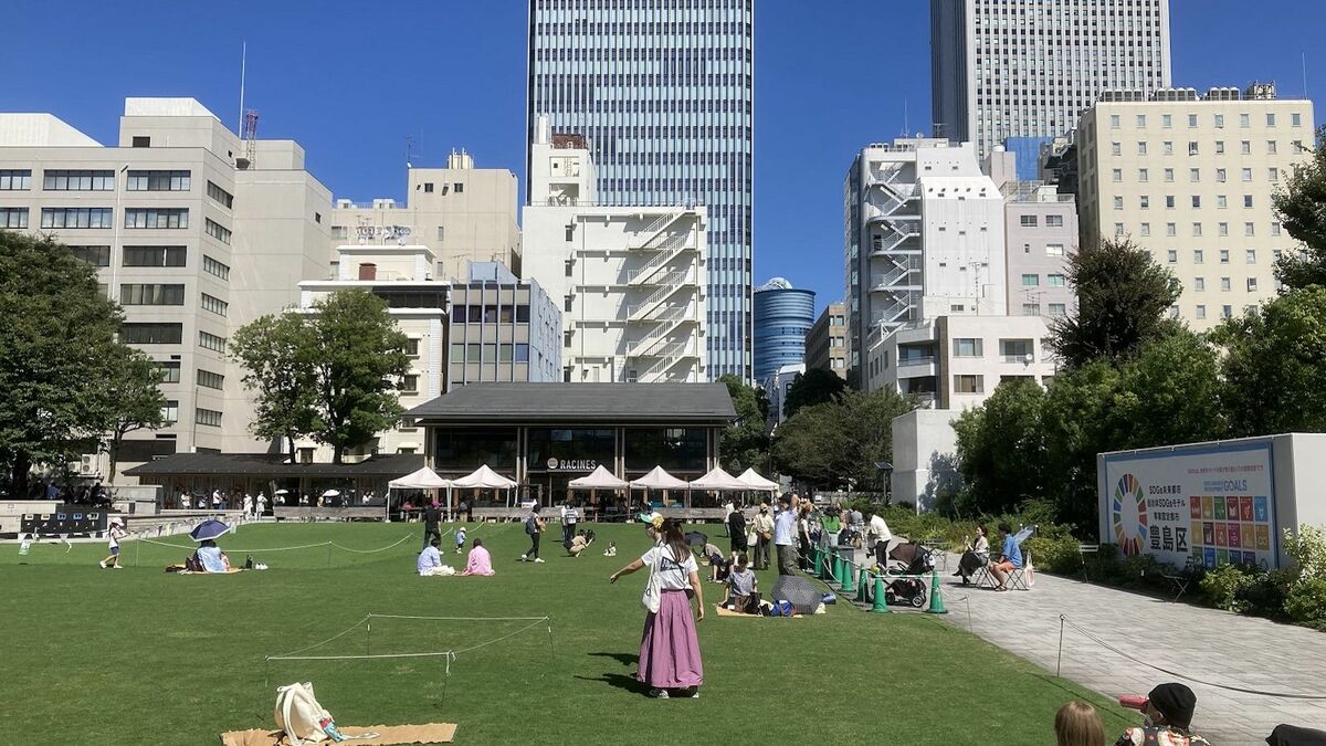 池袋や渋谷の｢公園｣で起きている画期的な変化 ｢南池袋公園｣｢ミヤシタパーク｣はなぜ凄いのか | 街･住まい | 東洋経済オンライン