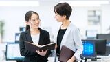 新卒が「働き続けたい」と思えるよう工夫している企業はどこか（写真：kou／PIXTA）