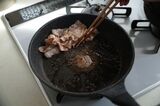 火が通った豚肉