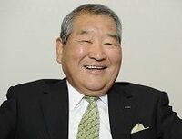 綿菓子製造機の移動販売がゲーム全盛期への道築いた--カプコン会長兼ＣＥＯ　辻本憲三[下]