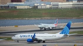 ユナイテッド航空CEO､アメリカンとの合併を提案