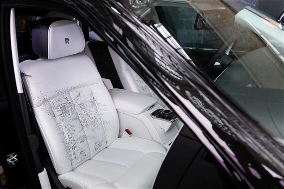 ファントム・センテナリーのインテリア