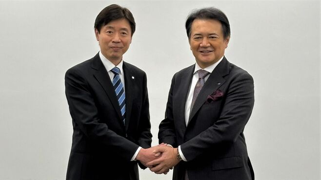 コーセー新社長が初の創業家以外も｢中継ぎ｣の声