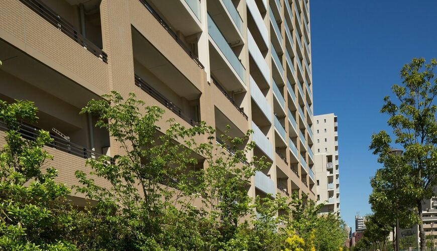 分譲価格と賃料で割安度を分析(写真:YNS/PIXTA)