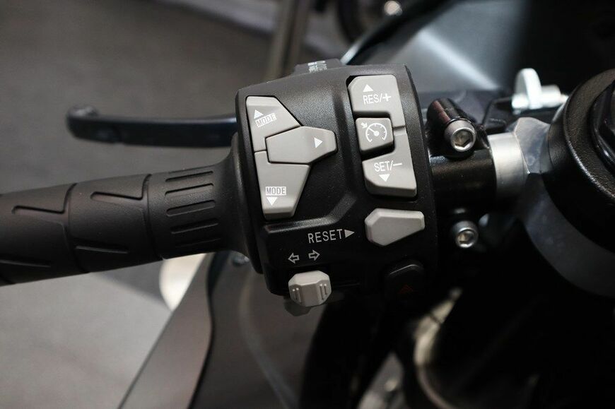 2026年8月1日に新発売するカワサキ「ニンジャZX-10R」（写真：筆者撮影）