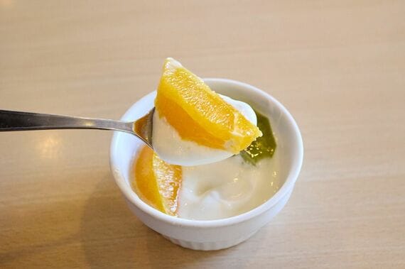 フルーツヨーグルト