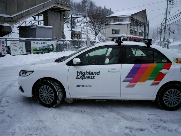 大糸線南小谷―糸魚川間の代行タクシー。ローカル線は