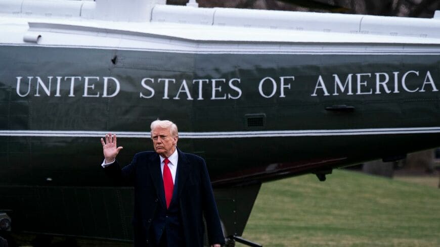 日経平均に「2つの底入れシグナル」が灯ったようだ。トランプ大統領の関税政策やアメリカの景況感はなお気がかりだが、早期に本格上昇するための条件は？（写真：ブルームバーグ）