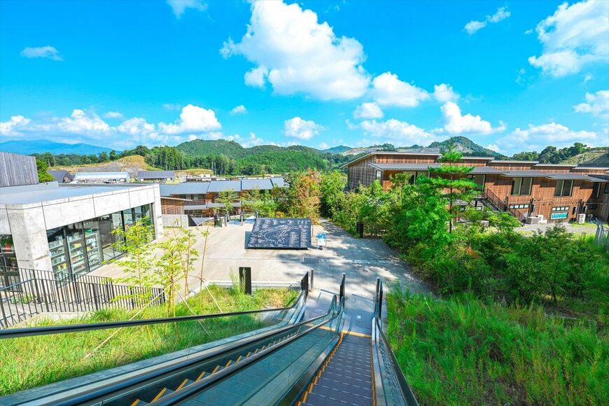 東京ドーム24個分（119ha）に及ぶ広大な商業リゾート施設「VISON」（写真：LuTiE78 / PIXTA）