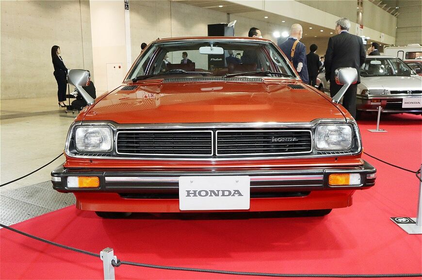 ホンダの初代「プレリュード」（筆者撮影）