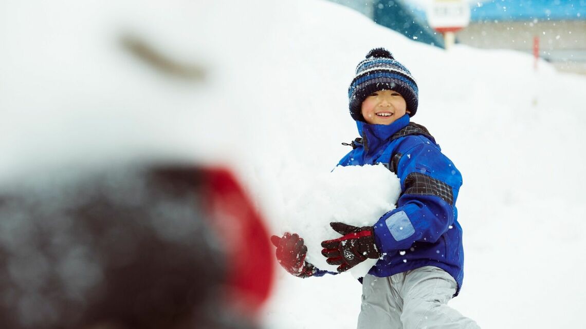 子どもの「体験格差」が話題になっています(写真:Fast&Slow / PIXTA)
