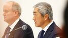 ｢"オシャレなスーツ"でソツない受け応え｣で一見逃げ切ったようにも見えるが…プルデンシャル生命の《スマートすぎた会見》が癇に障るワケ