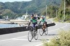 美しい景勝地。浜はまだ、「あの日」を思い起こさせる